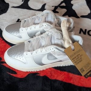 Nike Dunk Low White & Silver Sneakers